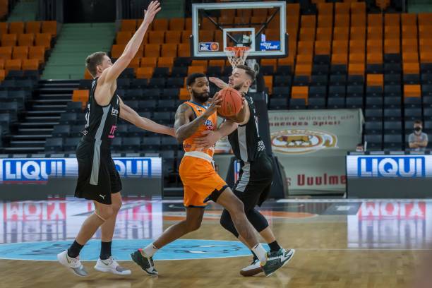 对巴因德尔 对巴因德尔