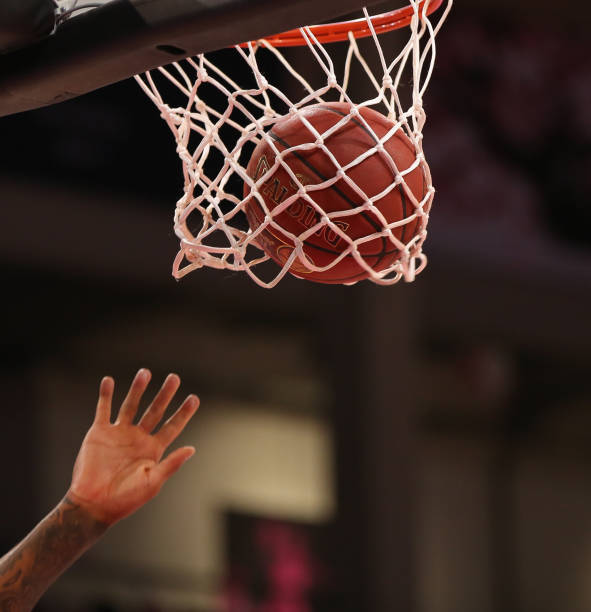 的双重考验 的双重考验