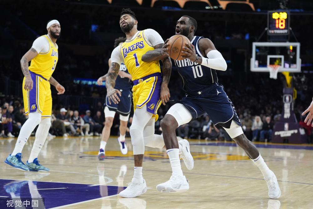 勒菲尔德的 勒菲尔德的