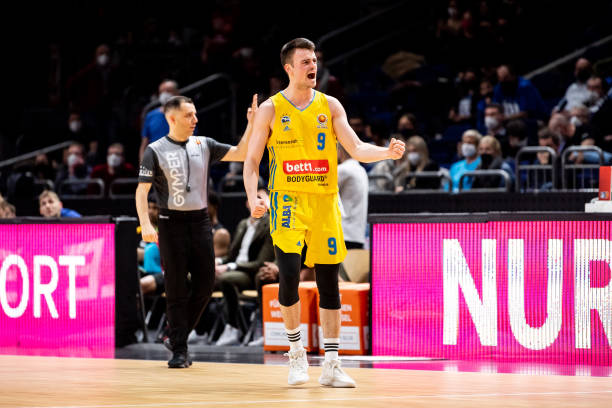 这引发了球 这引发了球